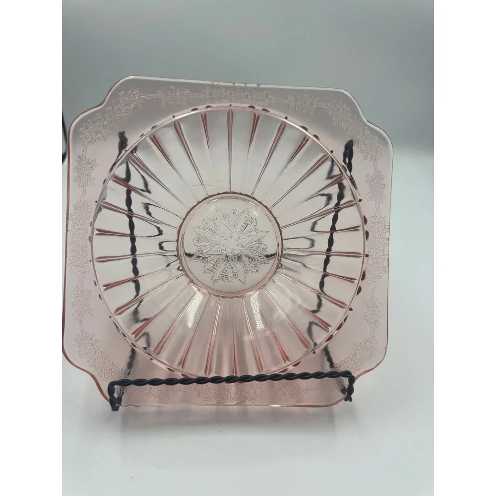 Jeannette Glass Adam Pink Depression Glass Square Scalloped‎ Ribbed Floral Bowl